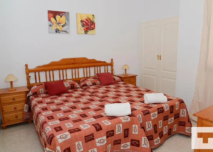 Zafiro 35b - Grupo Turis Apartment